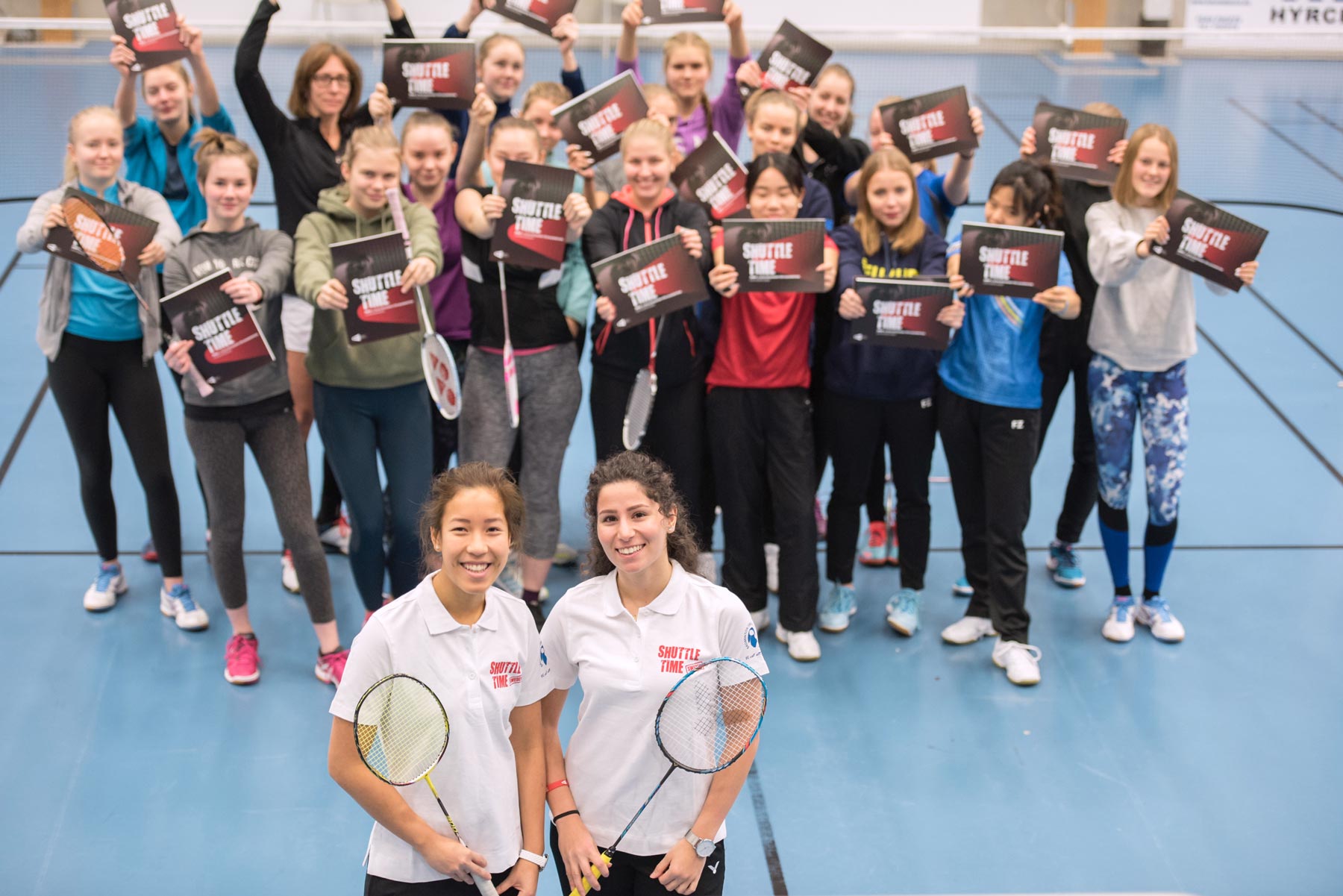 ST-Tutors-Jorun-and-Paniz-in-front-of-participants-Stockholm-2018